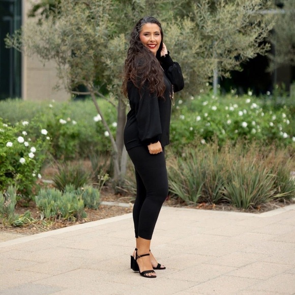 NWT - LuLaRoe Solid Black Leggings TC2 - Picture 2 of 10